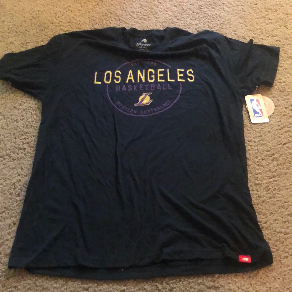 Men’s XL Las Angeles Lakers T shirt